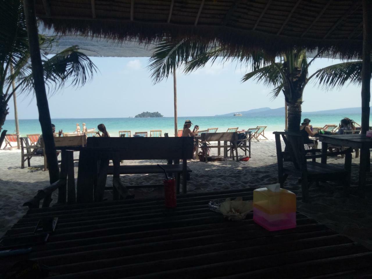 Sandbank Restaurant & Camping Koh Rong Kaoh Touch Exterior foto
