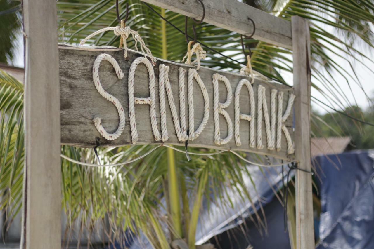 Sandbank Restaurant & Camping Koh Rong Kaoh Touch Exterior foto